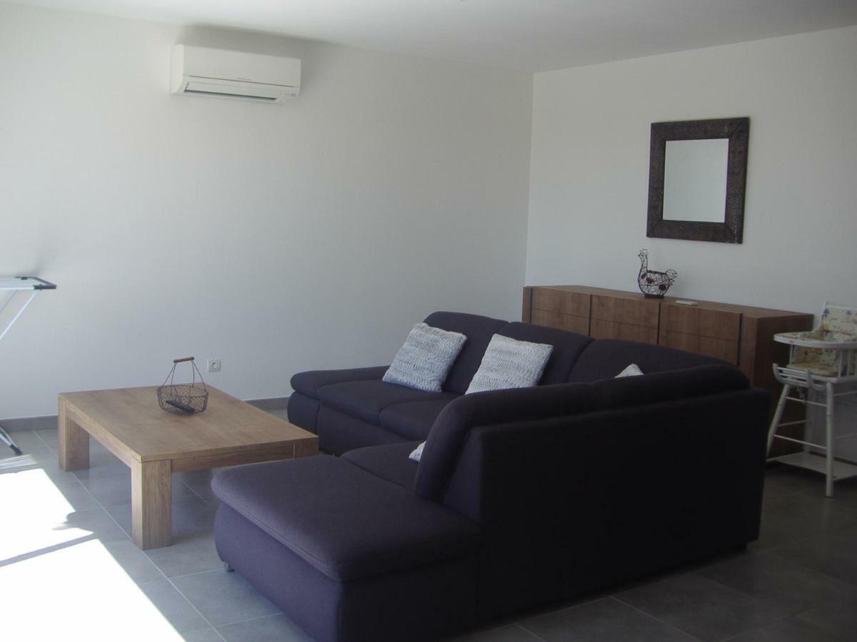Petit Coin De Paradis Apartment Mérindol Екстериор снимка